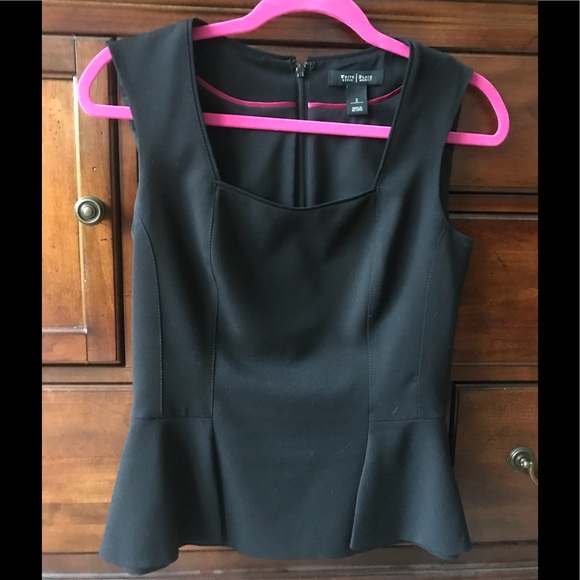 WHITE HOUSE BLACK MARKET WOVEN PEPLUM TOP - Picture 2 of 3